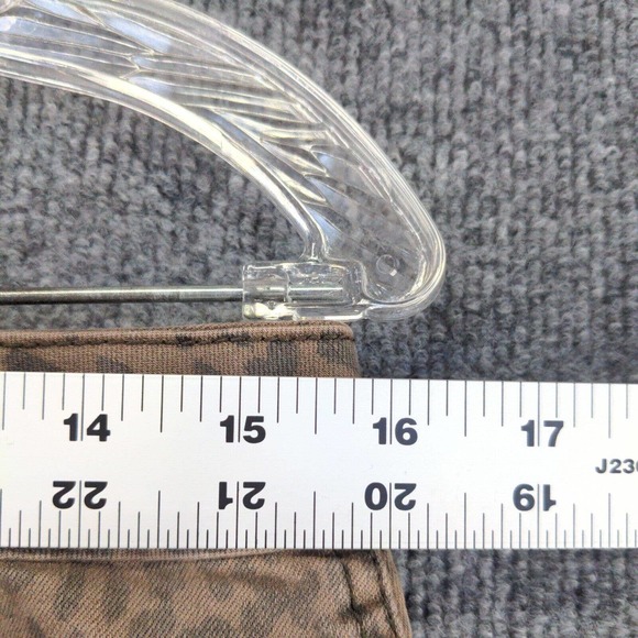 Mudd Flex Stretch Womens Jean Shorts Brown Leopard Pattern Size 13 Pockets - Picture 6 of 11